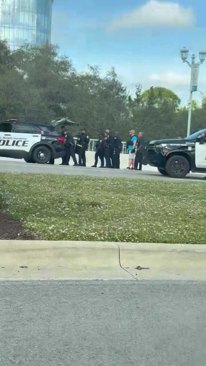 Palm Beach Gardens police take person in custody after they demanded ...
