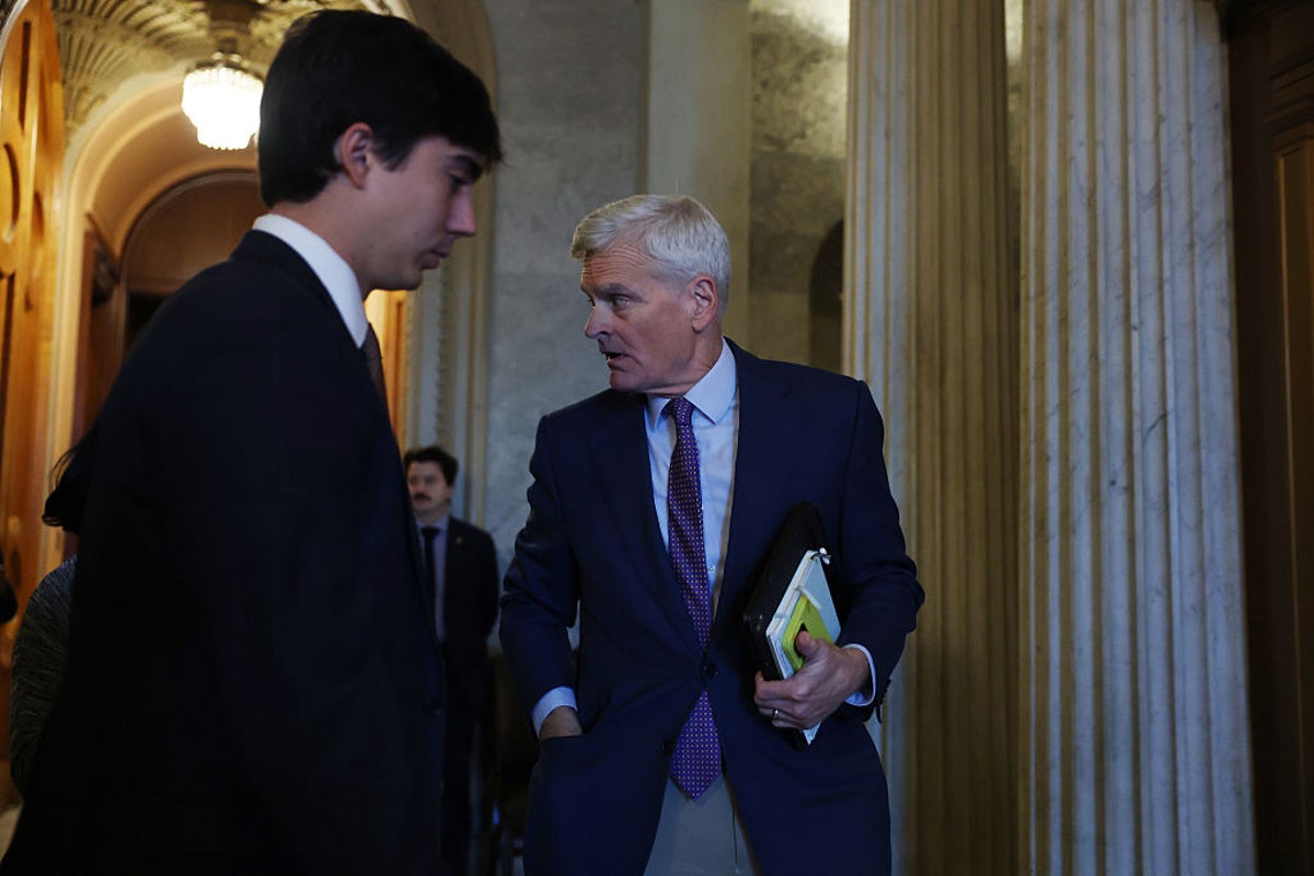 Key Republican senator pushes support for Obamacare patch
