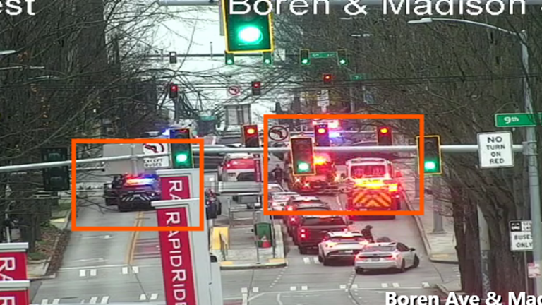 Man stabbed in neck during Seattle road rage incident