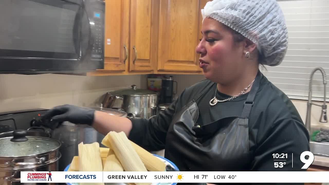 Process and price of tamal making in one family's kitchen