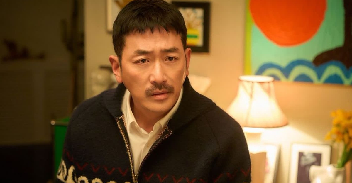 영화 윗집 사람들로 돌아온 하정우