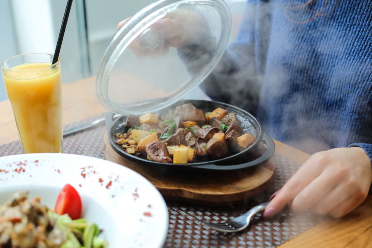 Mau Makan Hangat? Ini 7 Kuliner Legendaris Malang yang Pas untuk Musim Hujan