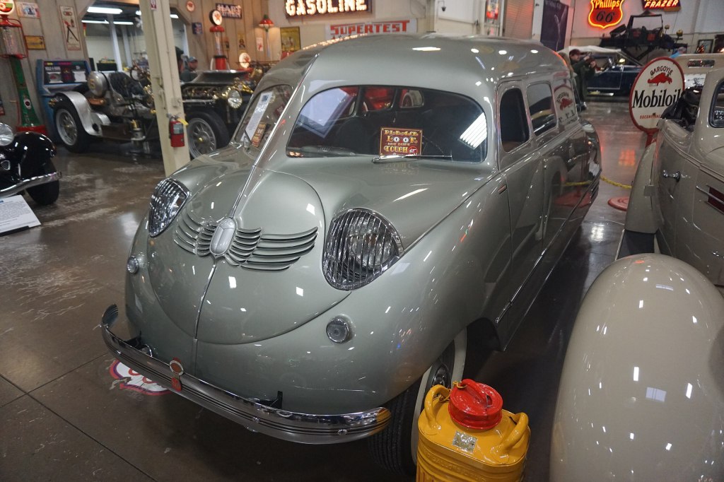 The history of the minivan: From the Stout Scarab to the modern people ...