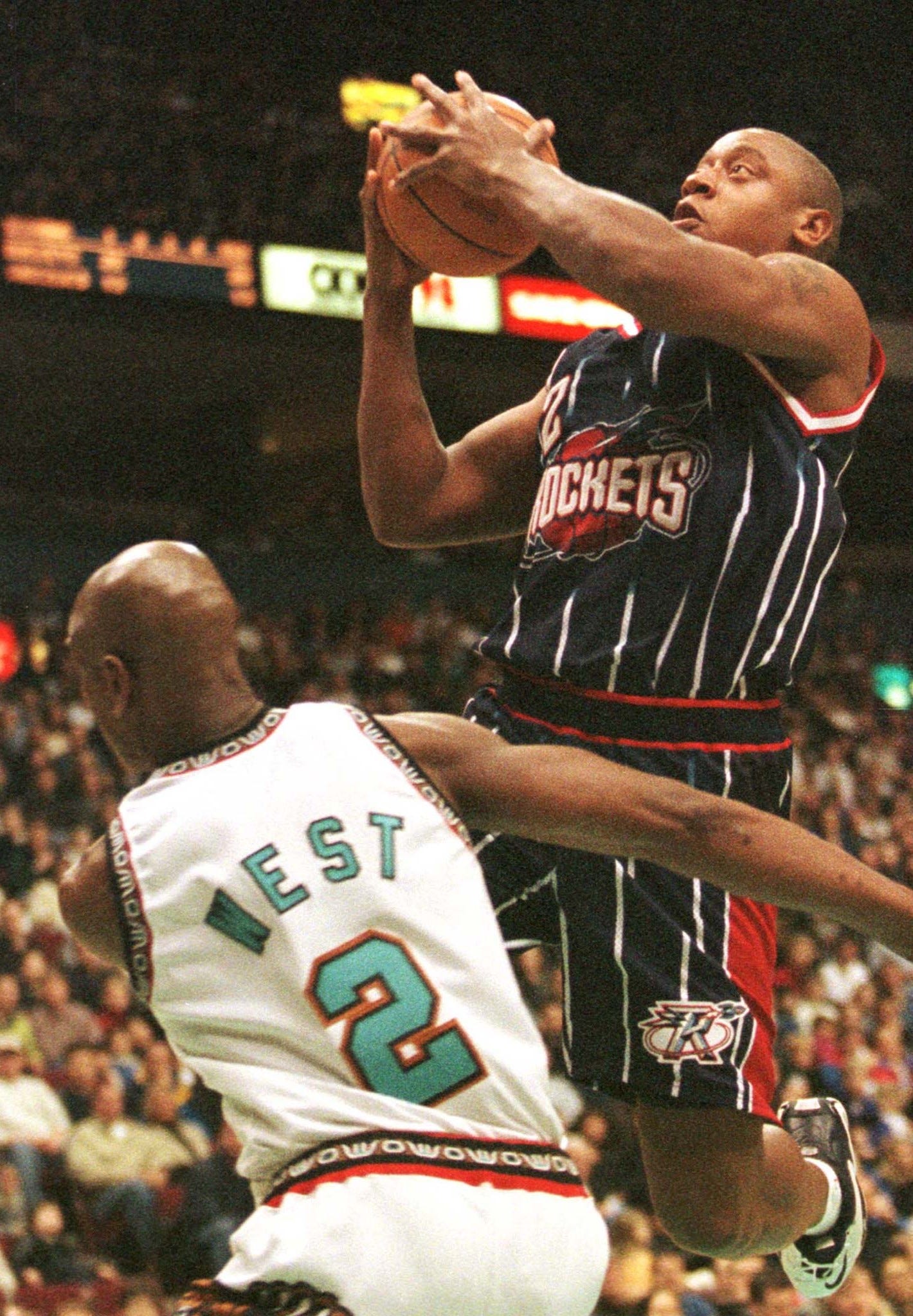 Houston Rockets jersey history No. 2 - Anthony Miller (1999-2000)
