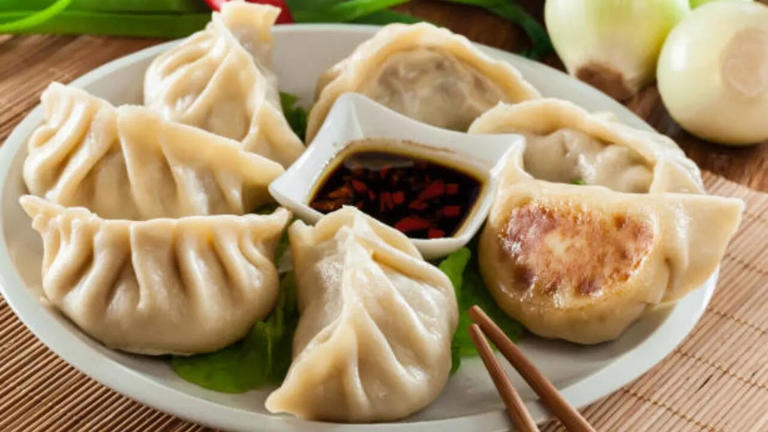 7 Benefits that a bowl of steamed momos has