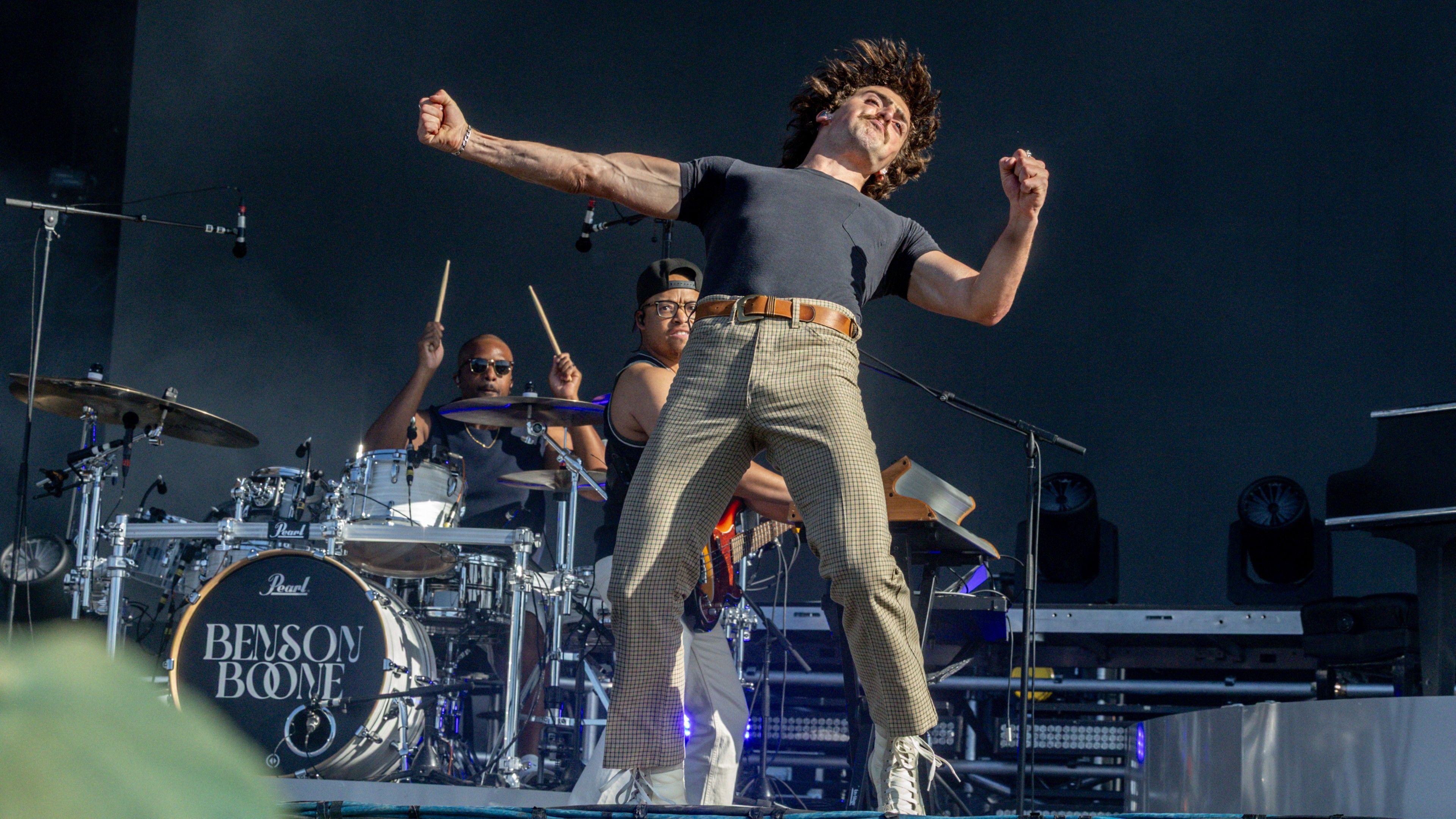 Benson Boone #39 s American Heart: Track by track breakdown fan obsession