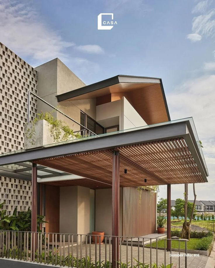 7 model tiang teras kotak minimalis untuk mempercantik rumah