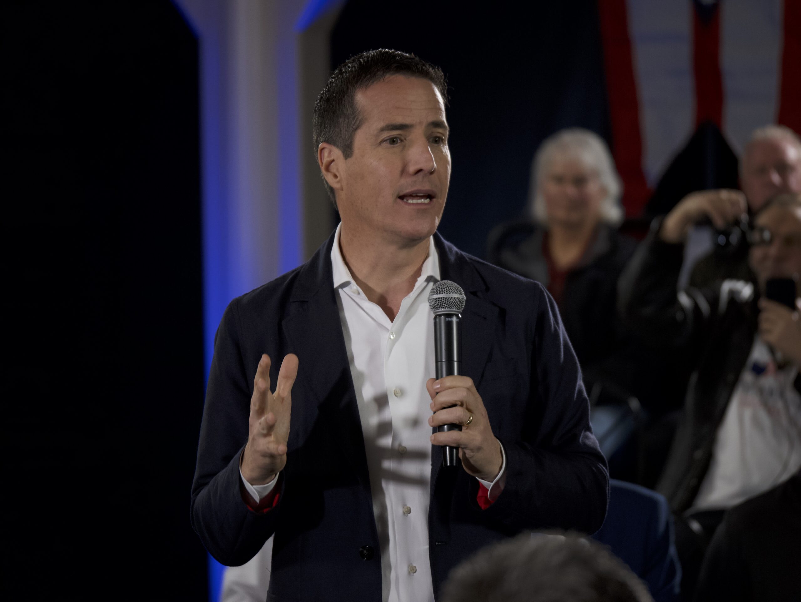 US senator pushes ban on dual citizenship, creating uncertainty for Israeli-Americans, olim