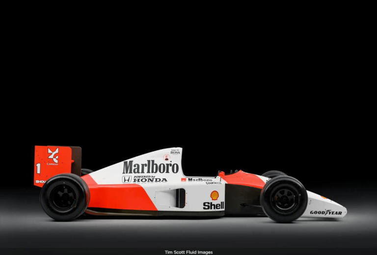 自動車の海外オークション】アイルトン・セナが母国で成し遂げた心