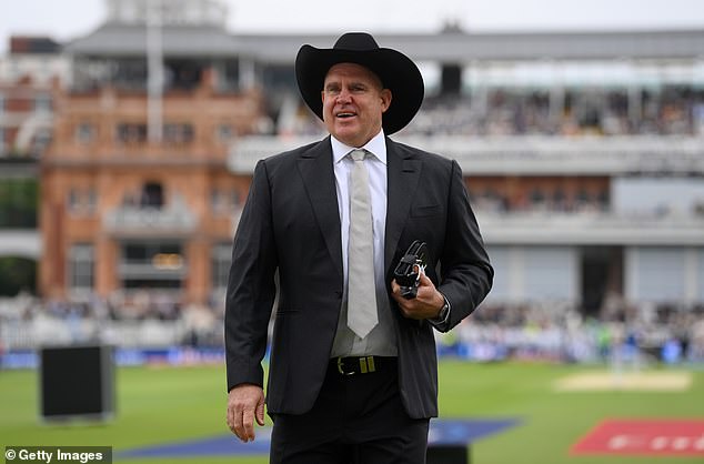 See Aussie cricket great turned broadcaster's cringeworthy commentary ...
