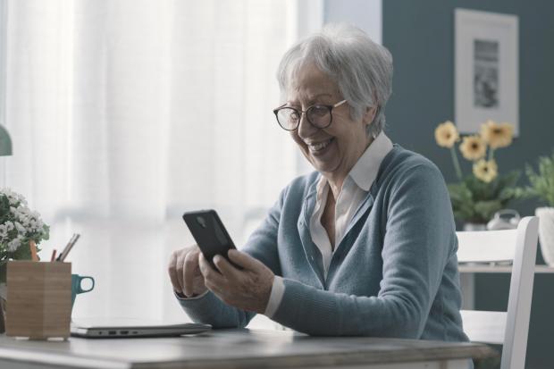 Pensioners' 2-digit code that shows if DWP will pay state pension early ...