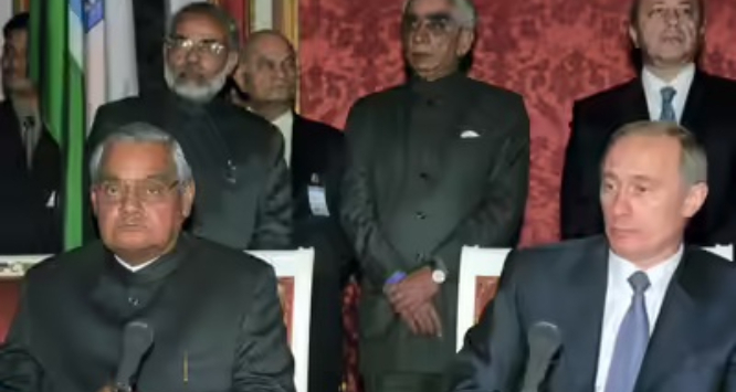 Modi–Putin 2001 photos go viral ahead of Putin’s India visit, recalling ...