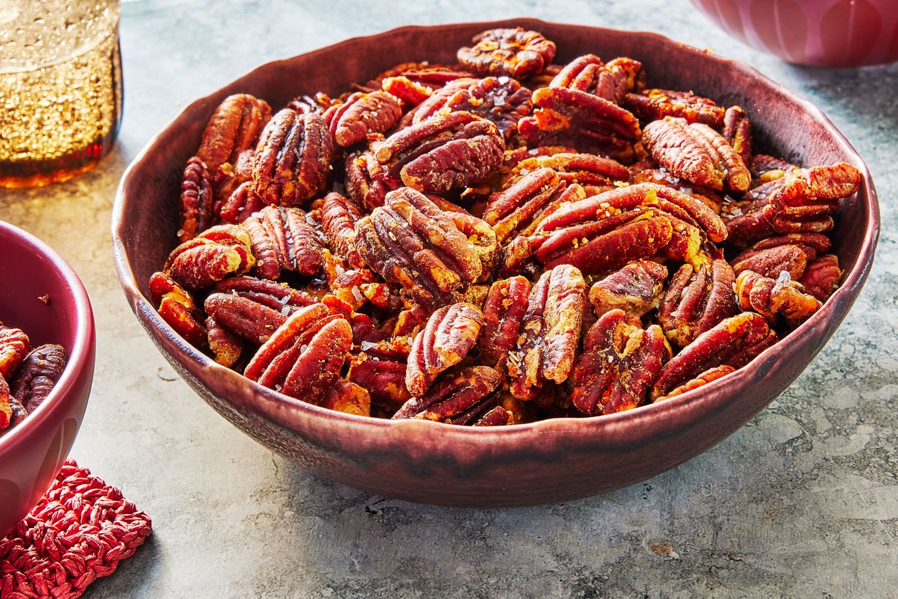 Butter Toasted Pecans - Southern Living