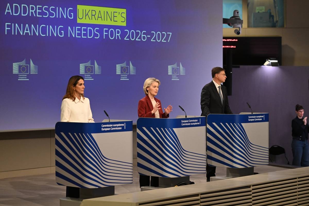The EU lays out a plan to fund Ukraine using frozen Russian assets but ...