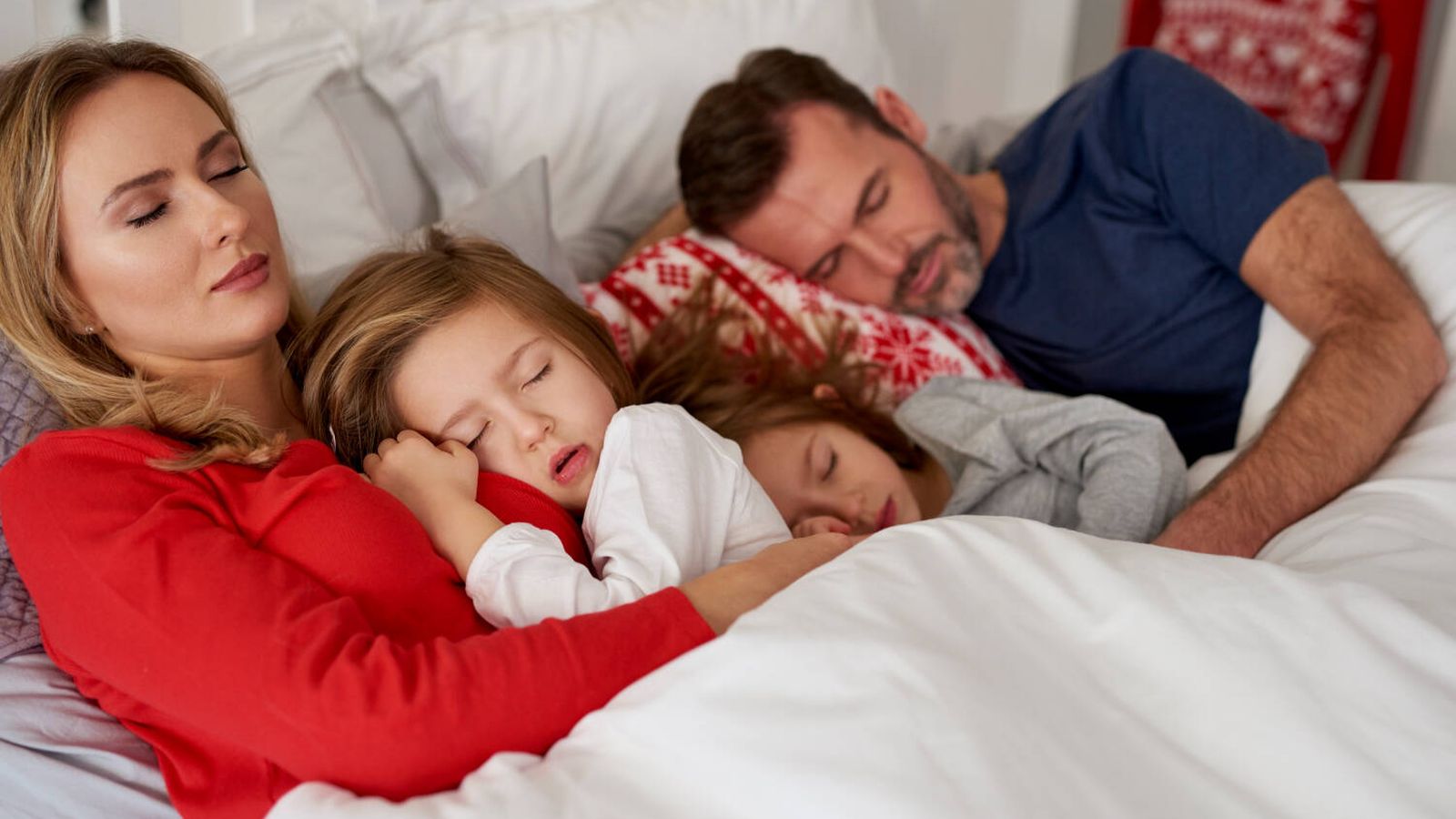 Nacho Roura, neuropsicólogo, sobre dormir con los hijos: 