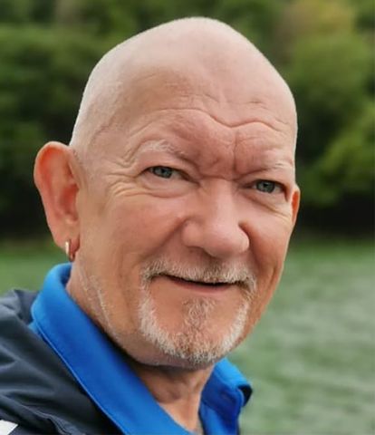 AA1RIBcF Dad of 7 wasn’t told of terminal diagnosis by hospital, so he kept working until ‘practically bed-bound,’ daughter recalls