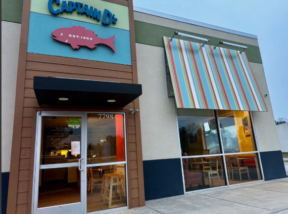 Is Captain D's still open in Shreveport?