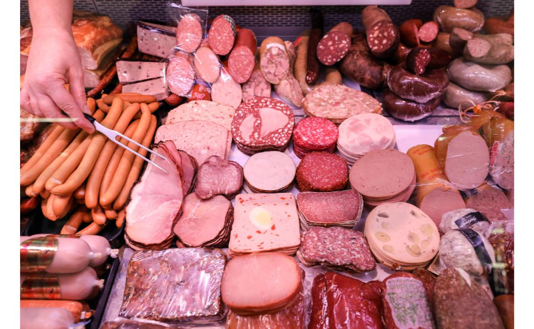 Two Foods Cancer Experts Urge You to Avoid Completely, Backed by Science
