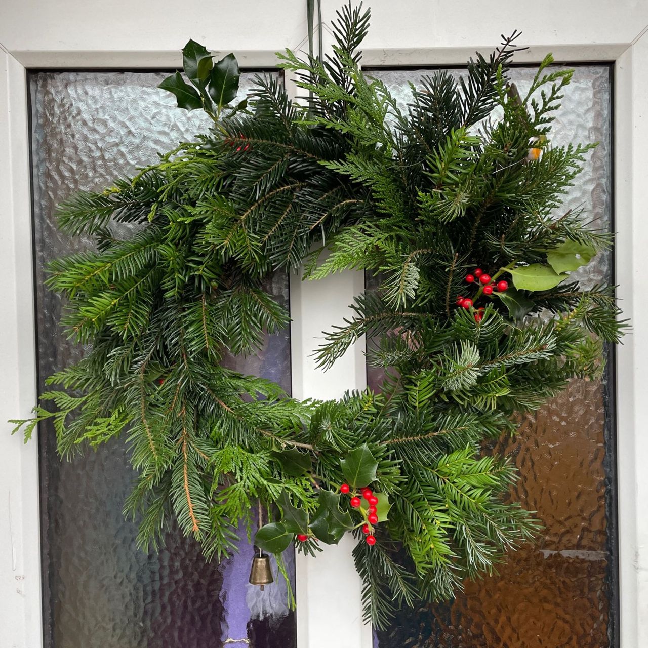 My husband teaches wreath-making – his failproof method turns any ...