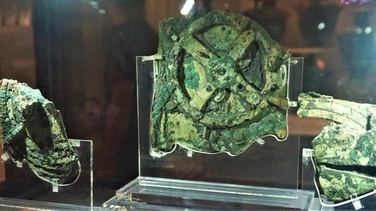 Ancient Greeks built a 'first computer' that still stumps us