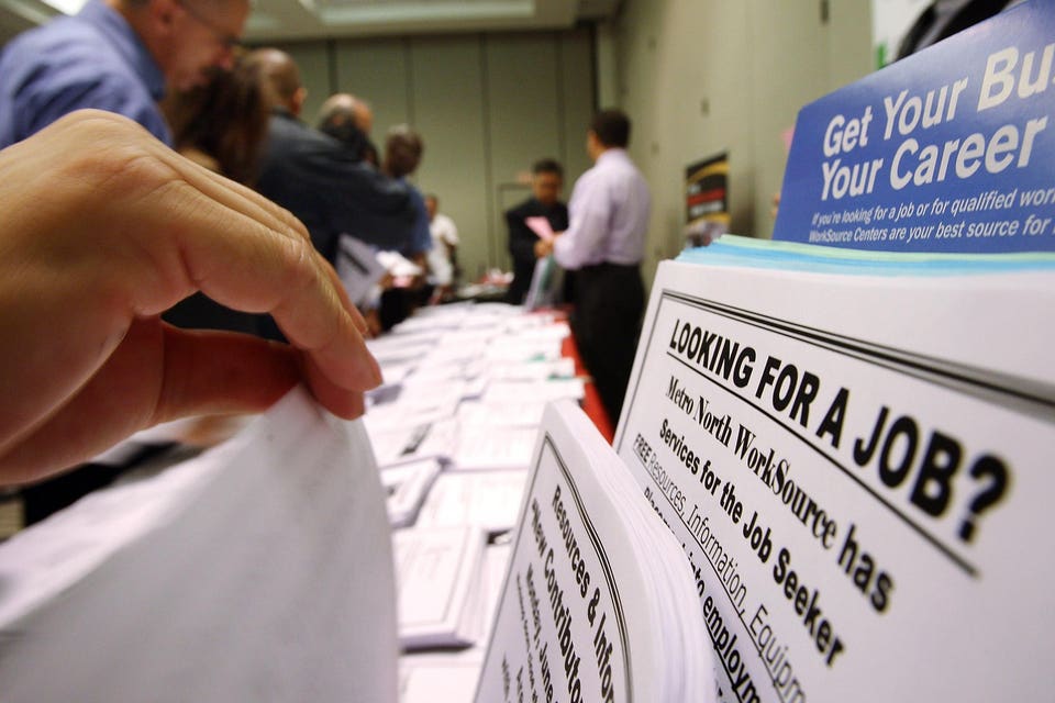 Jobless claims plummeted to a three-year low over Thanksgiving