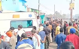 Suspected gas leak kills two, leaves several others ill in Jharkhand's ...