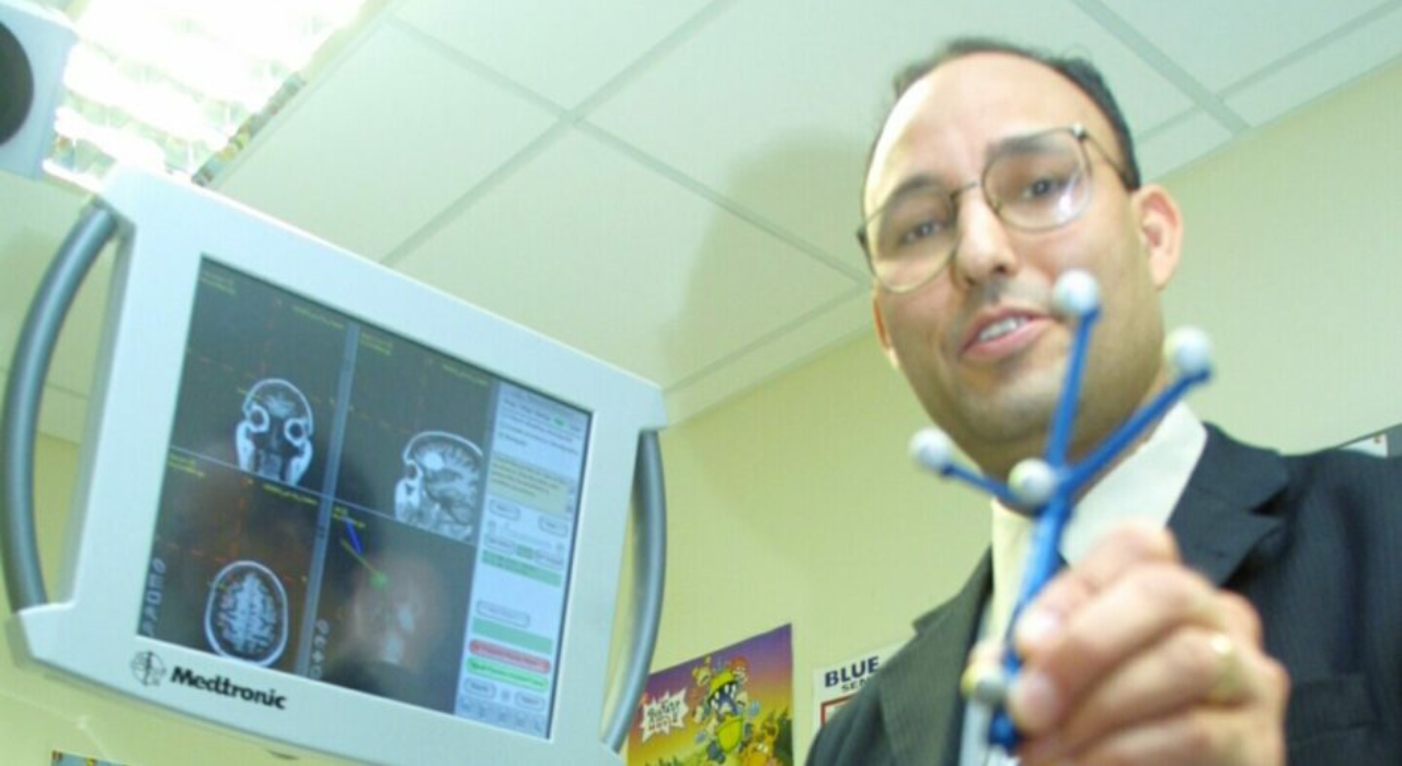 Rogue UK surgeon who turned patients into ‘guinea pigs’ linked to over ...