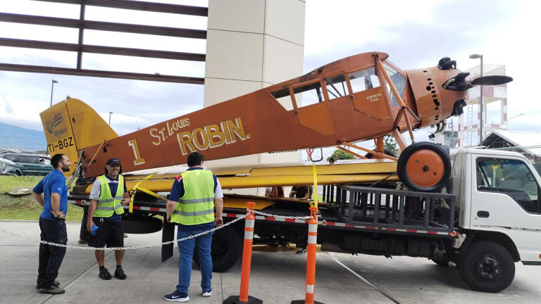 Espíritu Tico II: Preserving Costa Rica's historic Curtiss Robin