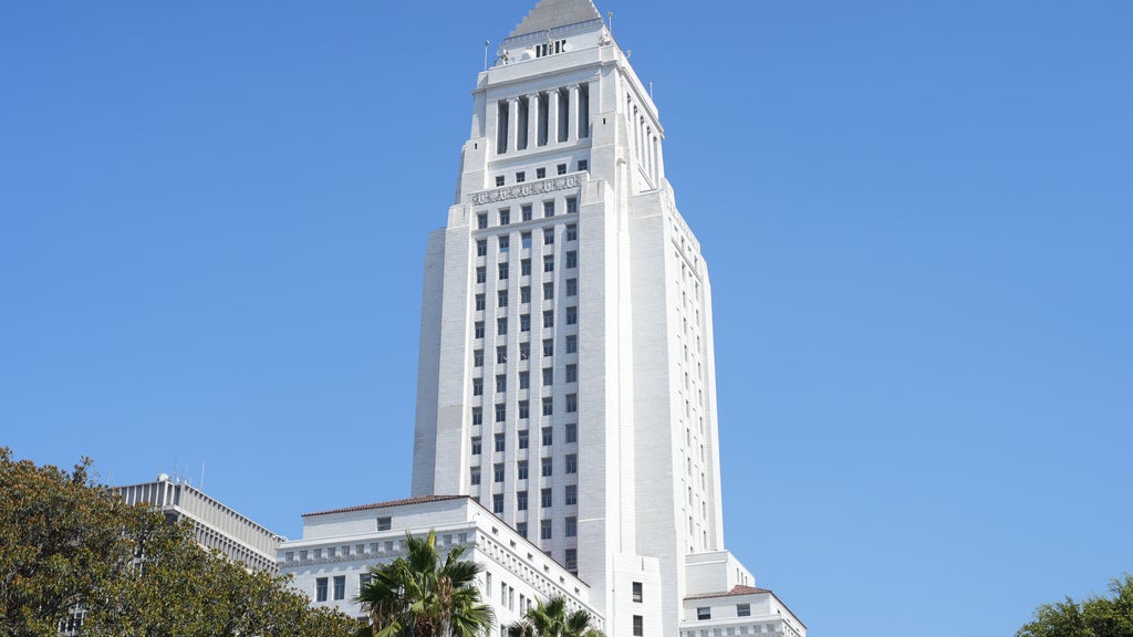 Los Angeles sues Wagmor Pets over alleged puppy laundering operation