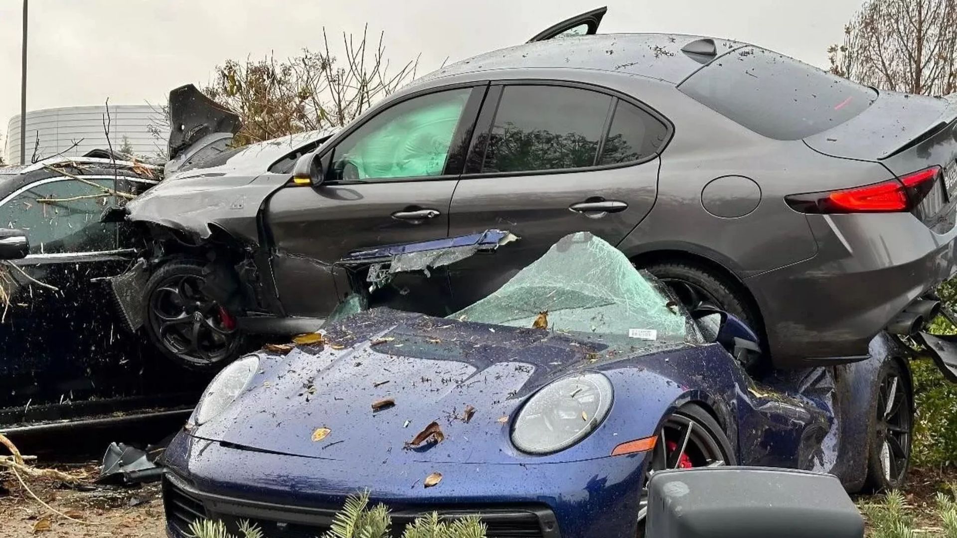 Dealer test drive goes wrong as Alfa Romeo Giulia QV lands on Porsche ...