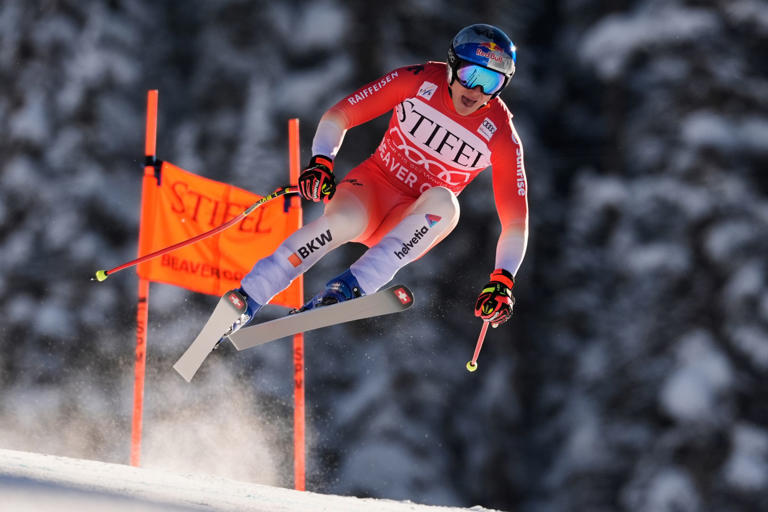 Schwerer Sturz bei Sieg von Ski-Star Odermatt