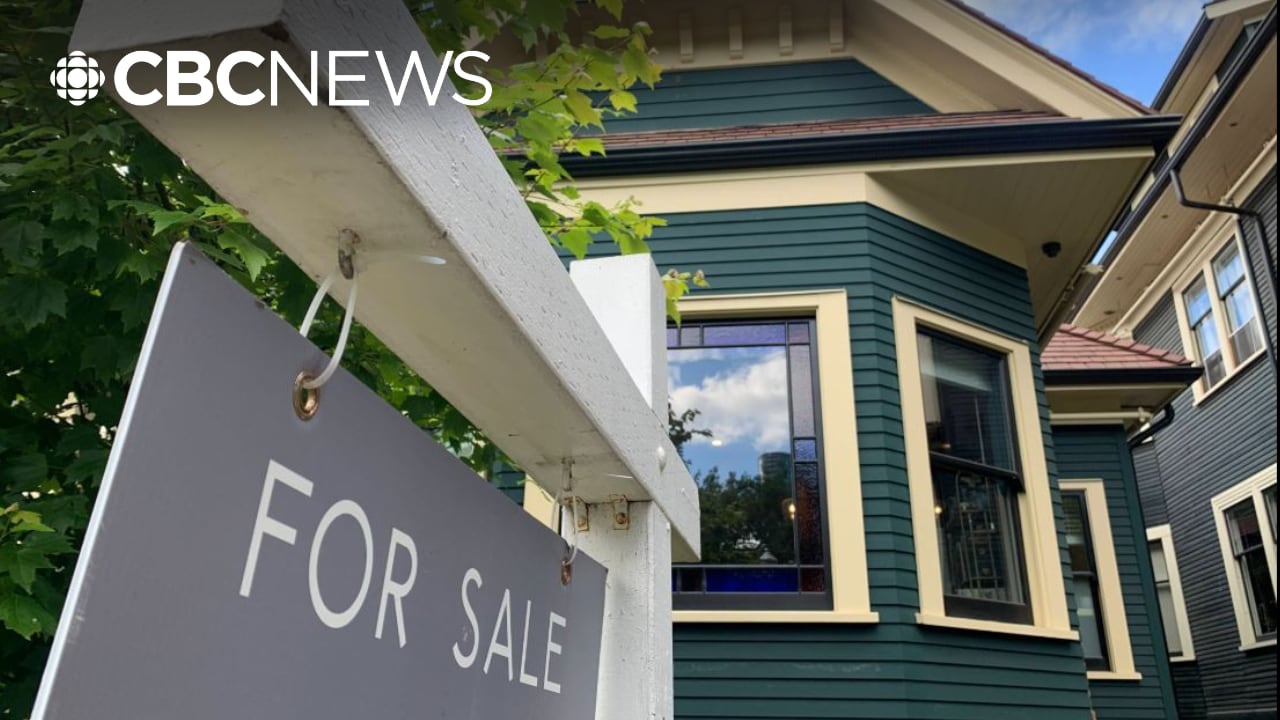 Greater Vancouver home sales drop to 25-year low