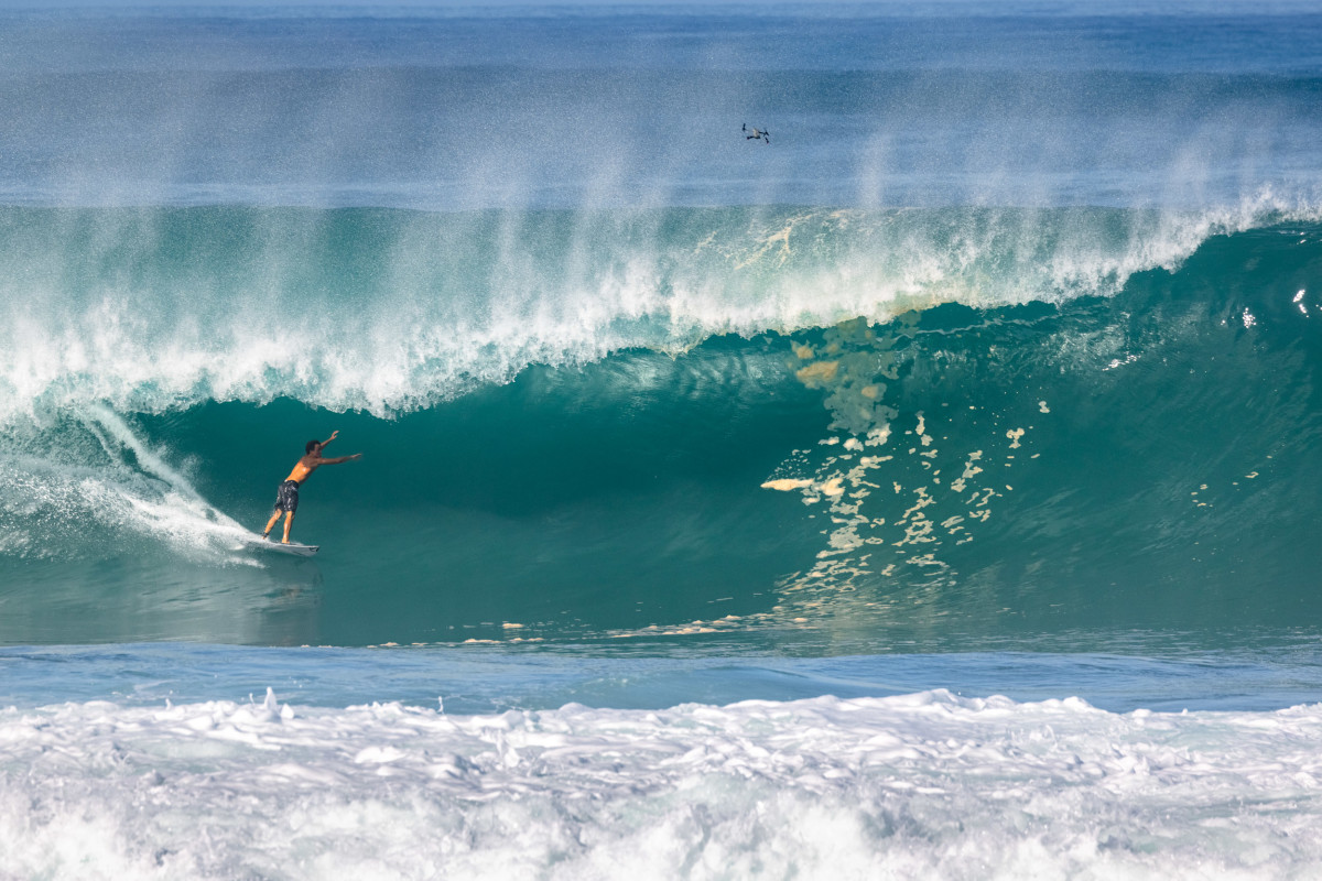 Wave of the winter is on: Hawaii’s ultimate barrel-riding showdown is back