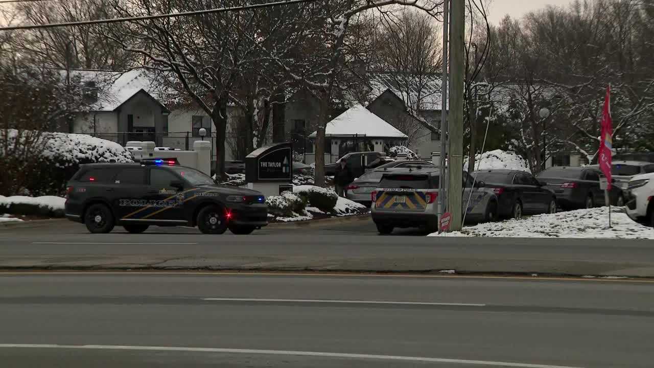 LMPD officers fatally shoot armed man in Hurstbourne Acres