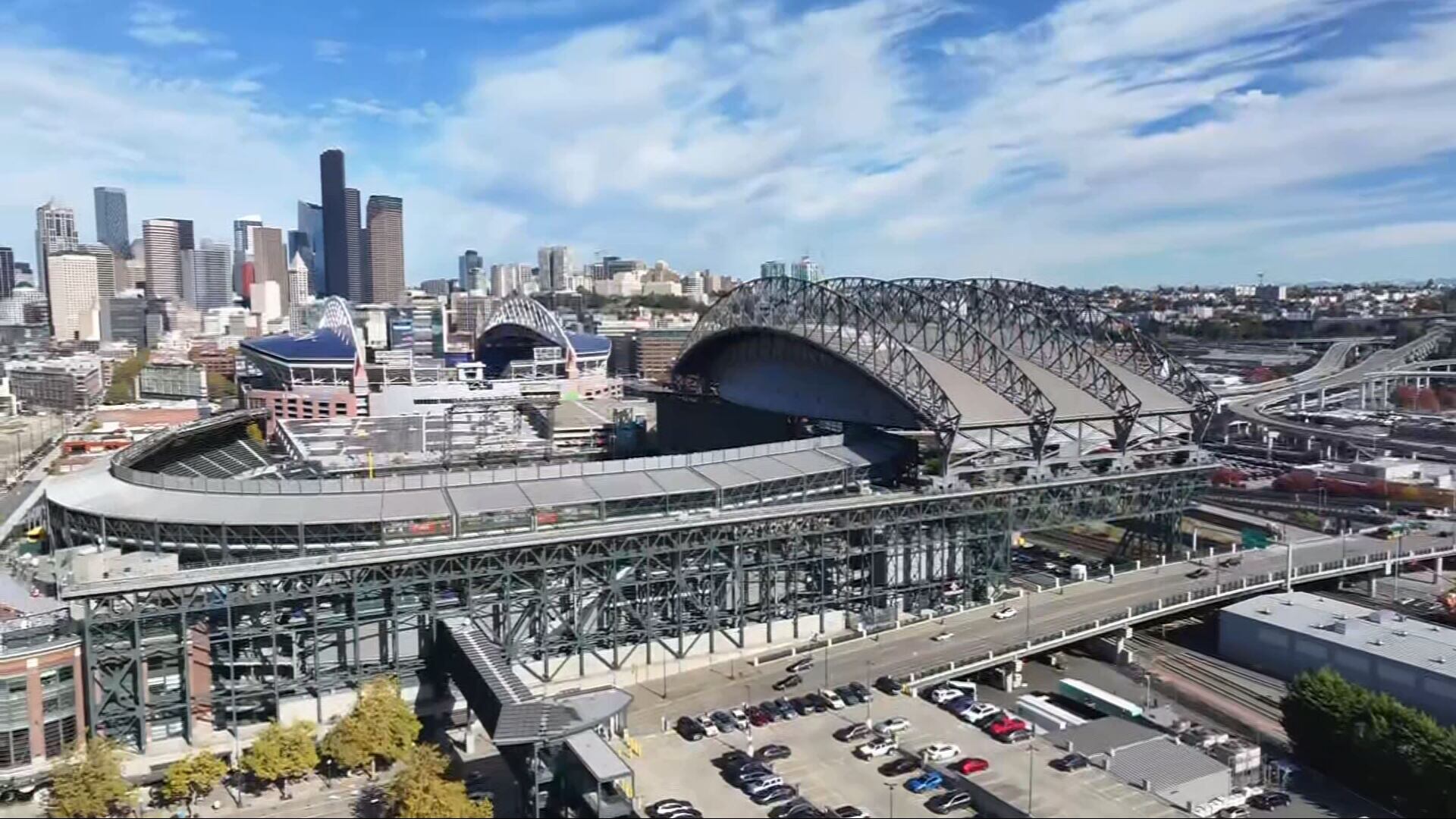 $5 hot dogs, $5 beers: Mariners announce 2026 value menu