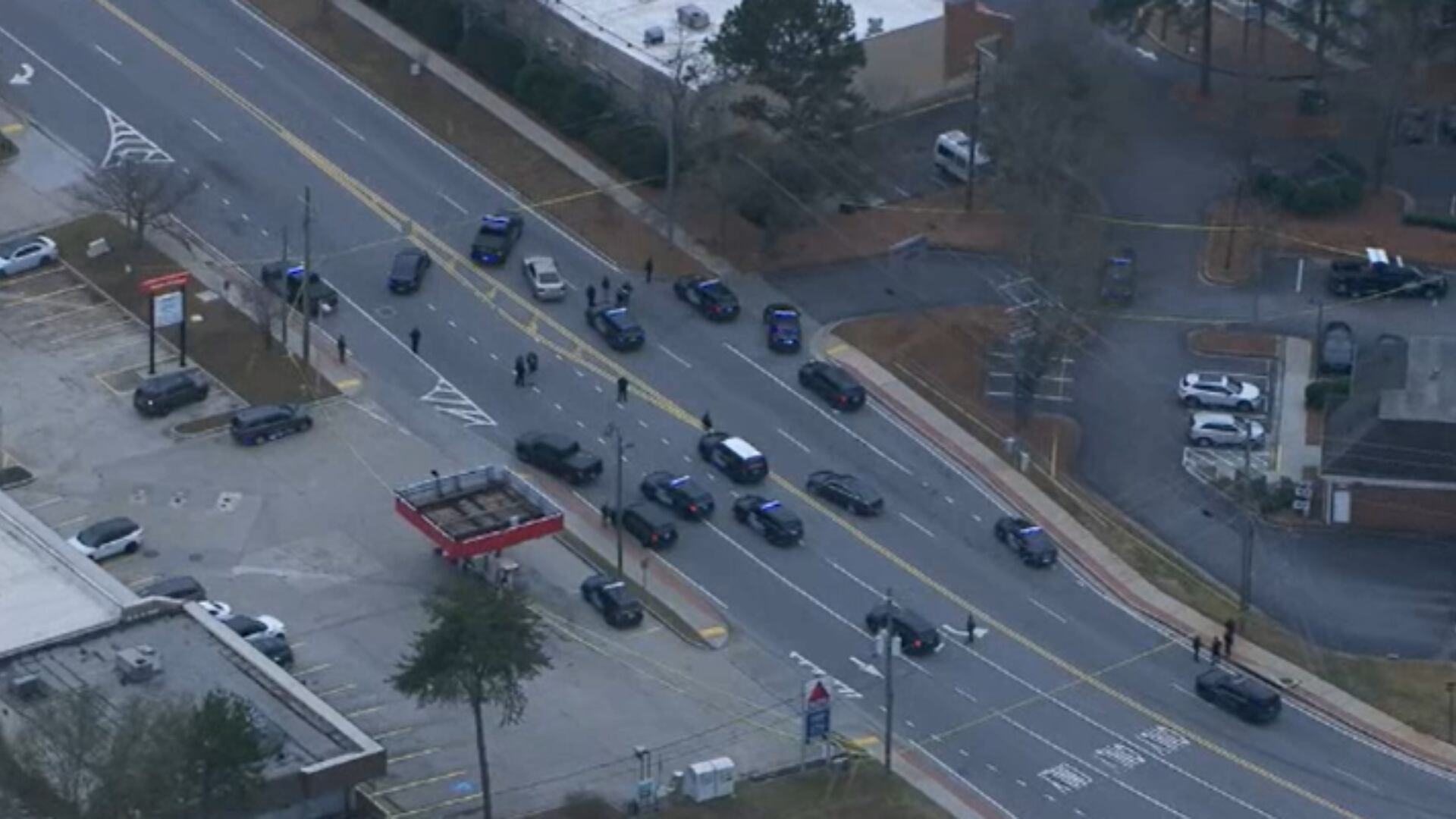 Suspect hospitalized after shooting involving officer in Sandy Springs
