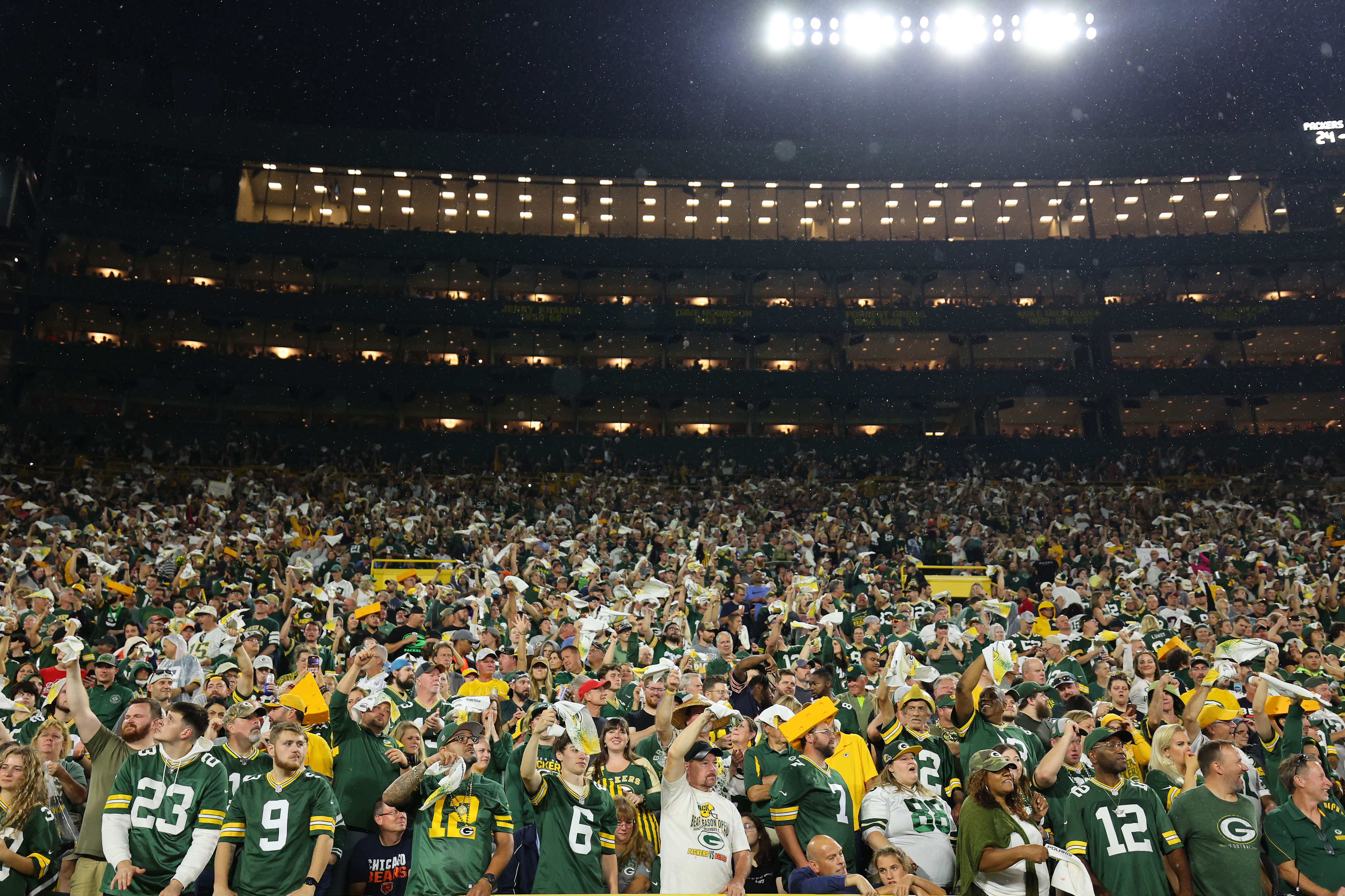 What time is the Bears-Packers game Sunday? Start time and how to watch