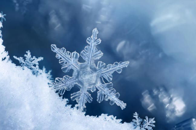 Snowflake jumps on agentic AI train with Anthropic tie-up
