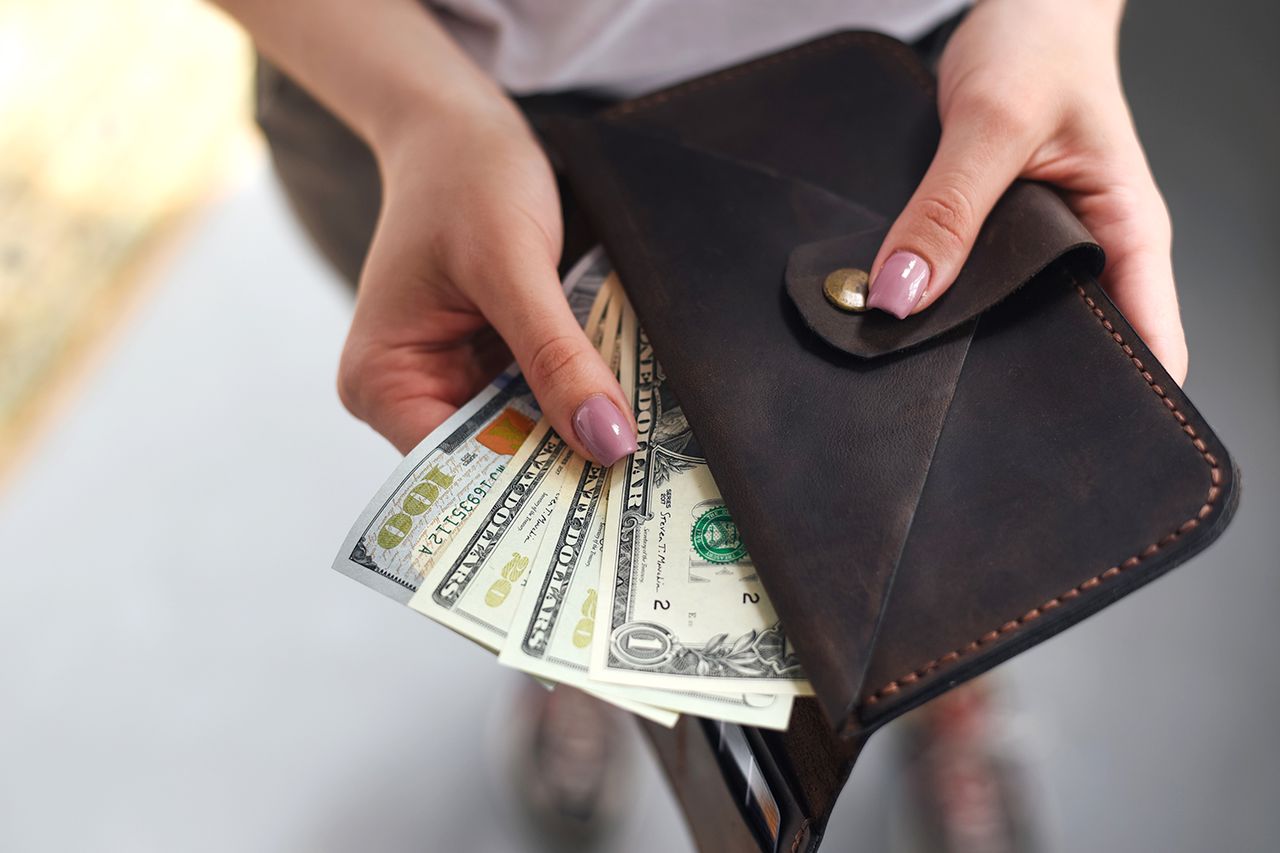 money in wallet