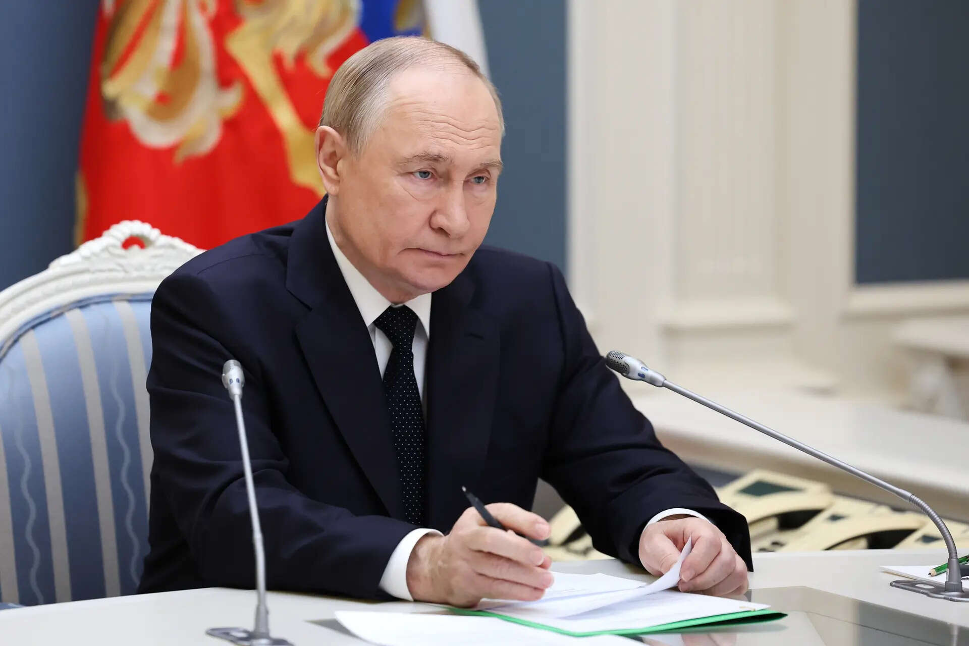 Putin says there are points he can't agree to in the US proposal to end ...