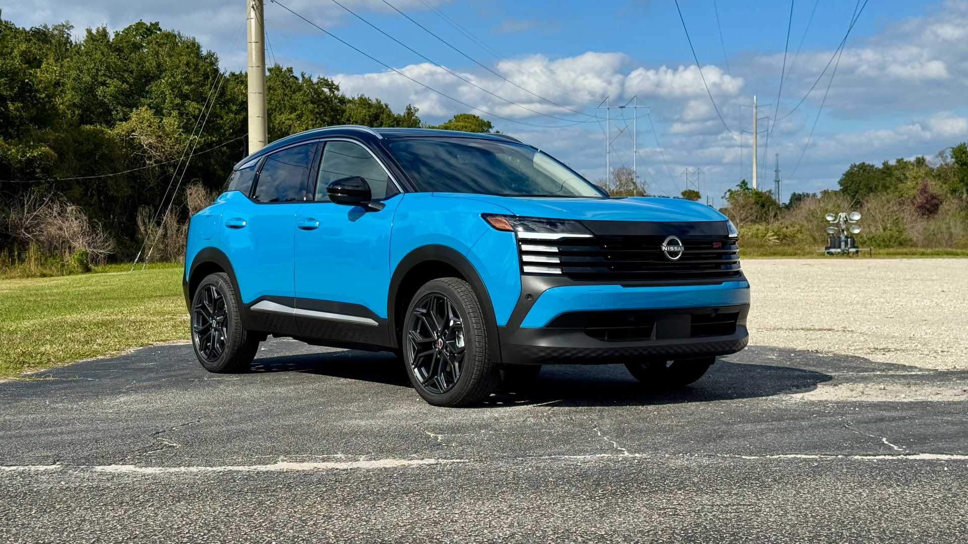 2026 Nissan Kicks front 3/4