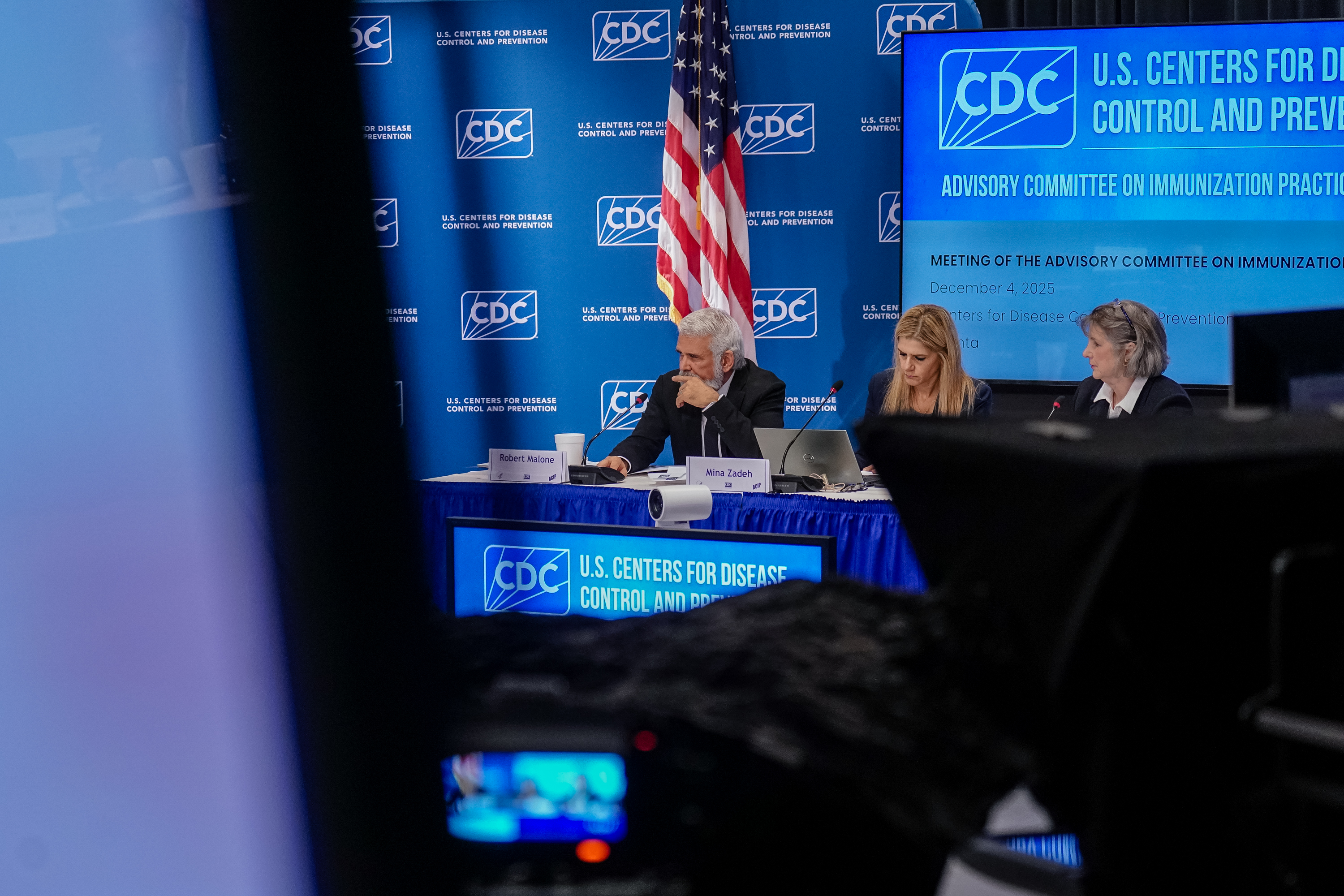 Los asesores de vacunas de RFK Jr. examinarán el calendario de vacunación infantil