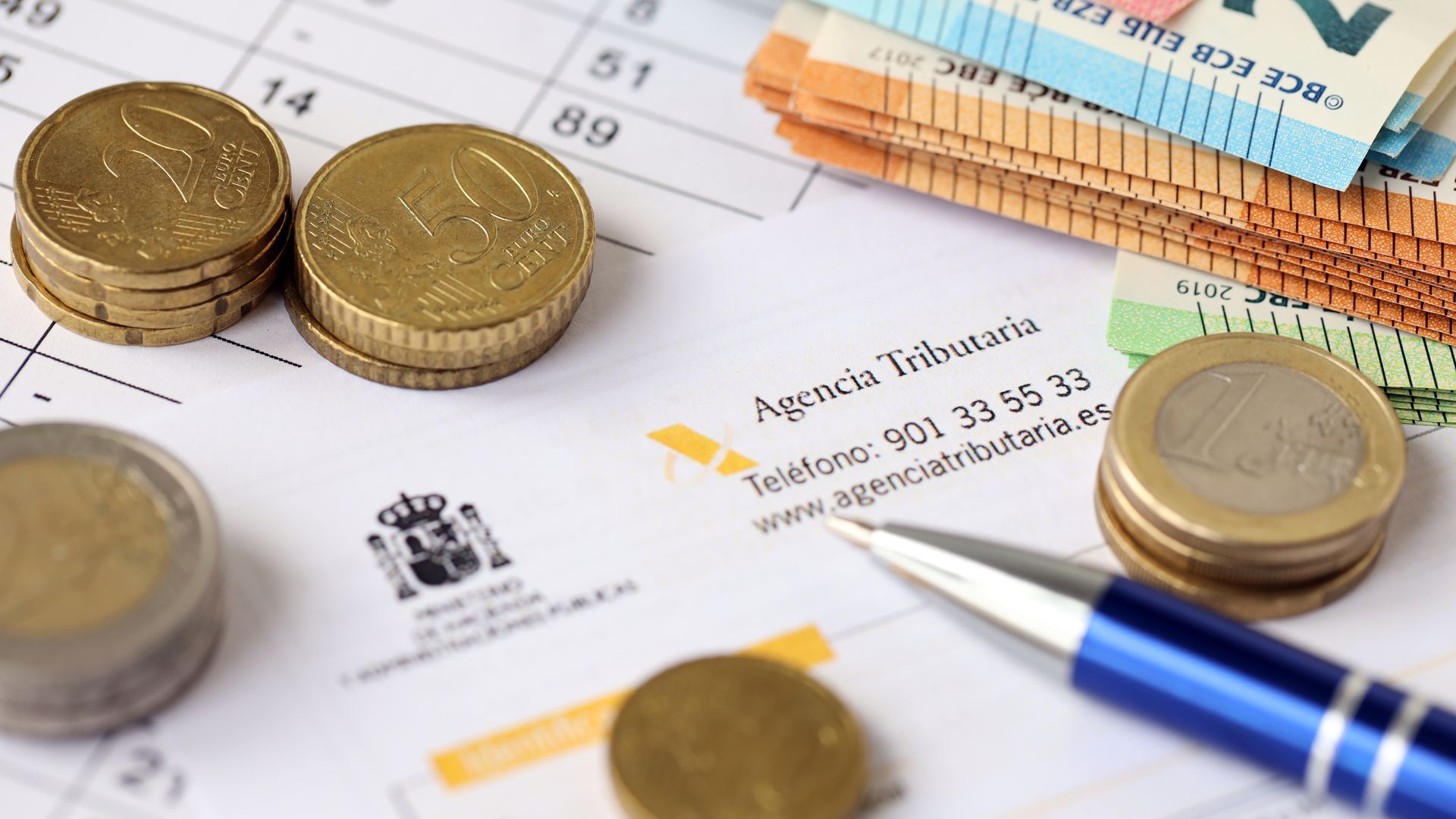 La declaración de la renta 2025 arranca con cambios clave: deducciones ...