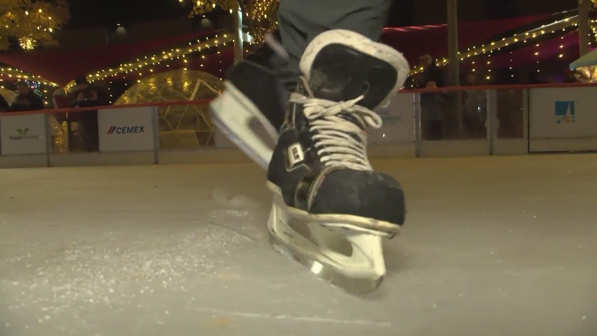Downtown Fresno ice rink brings holiday cheer to reopened Mariposa Plaza