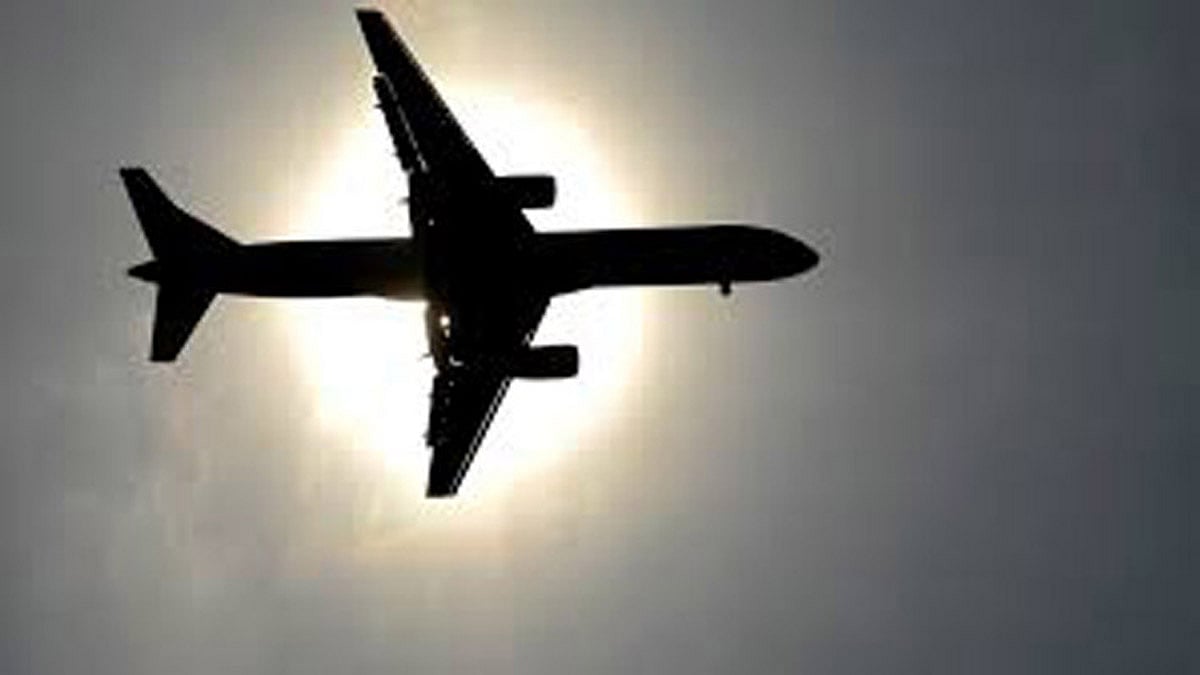 Bomb threat for Emirates flight coming from Dubai