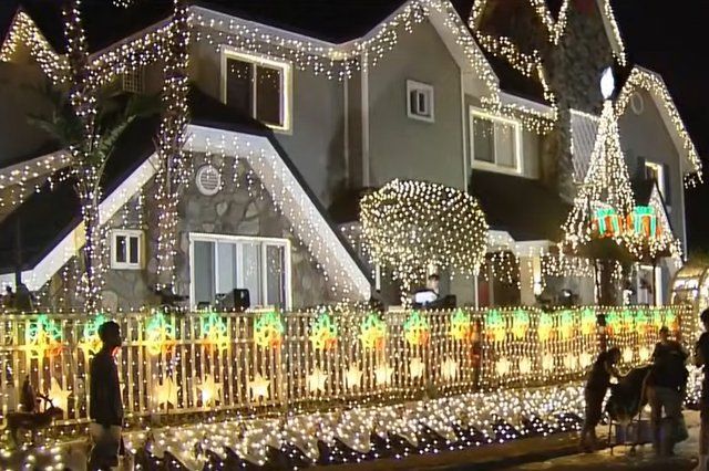 Quezon City Home Transforms Into Holiday Winter Wonderland