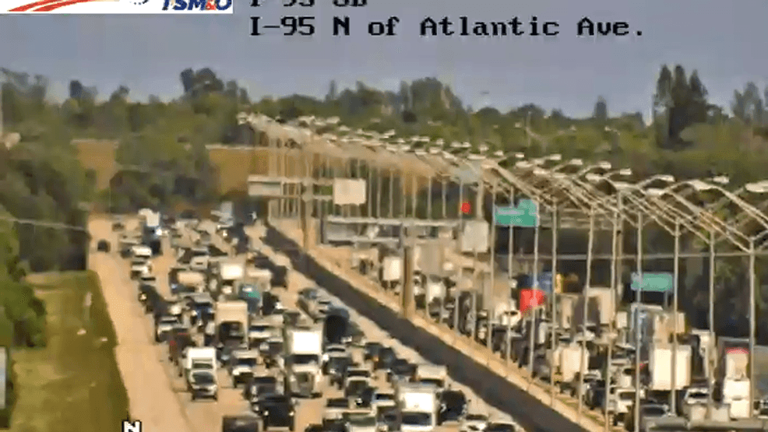 Crash on I-95 north in Palm Beach County blocks 2 lanes