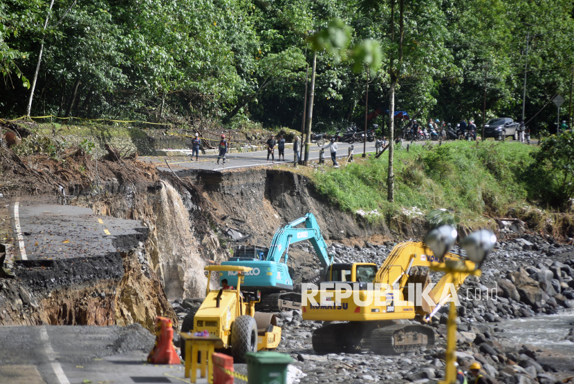 Bencana Sumatera Ancam Pertumbuhan Ekonomi, Ini Analisisnya