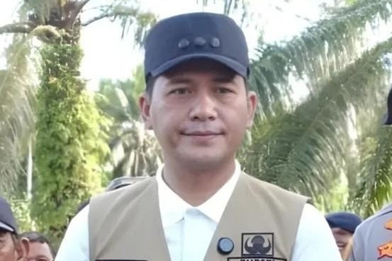 Bupati Aceh Selatan Minta Maaf Usai Berangkat Umrah Saat Bencana