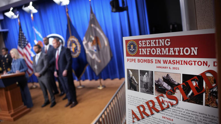 Bank, cell records led FBI to suspect in Jan. 6 eve pipe bomb case